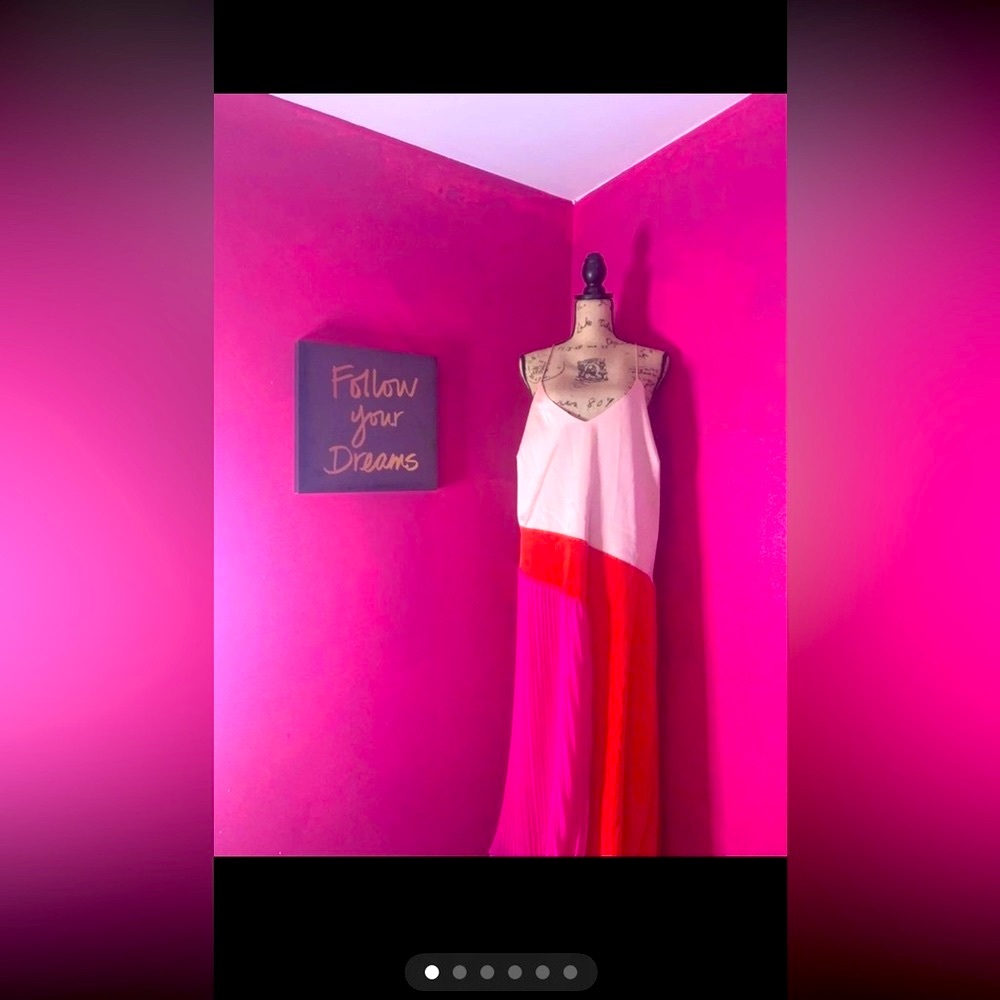 Cushnie x Target Plus size pleated dress